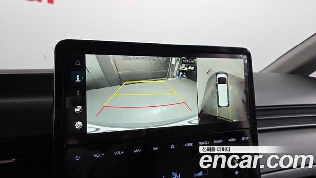 Hyundai Staria 2023 — Фото 16/20