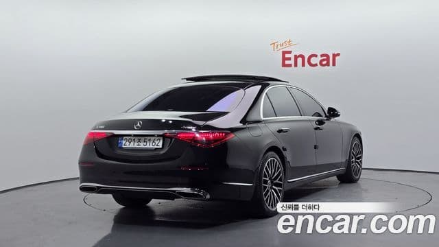 Mercedes-Benz S-Class 2022 — ფოტო 2/20