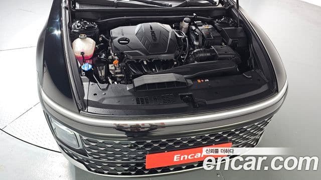 Hyundai Grandeur 2023 — ფოტო 6/20