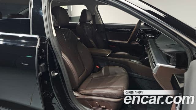 Hyundai Grandeur 2023 — ფოტო 12/20