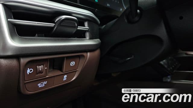 Hyundai Grandeur 2023 — ფოტო 20/20