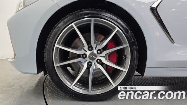 Genesis G70 2018 — ფოტო 5/20