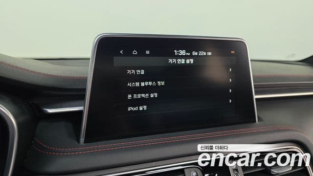 Genesis G70 2018 — ფოტო 16/20