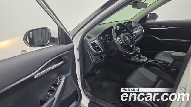 Kia Seltos 2021 — ფოტო 11/20