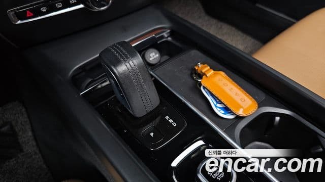 Volvo V60 Cross Country 2020 — ფოტო 9/20