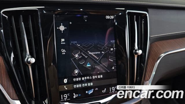Volvo V60 Cross Country 2020 — ფოტო 20/20