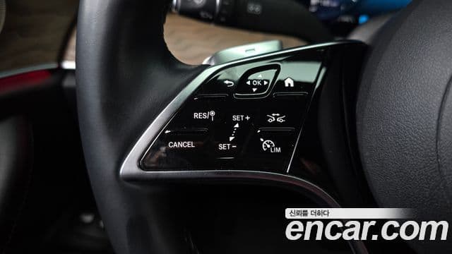 Mercedes-Benz E-Class 2021 — Фото 15/20