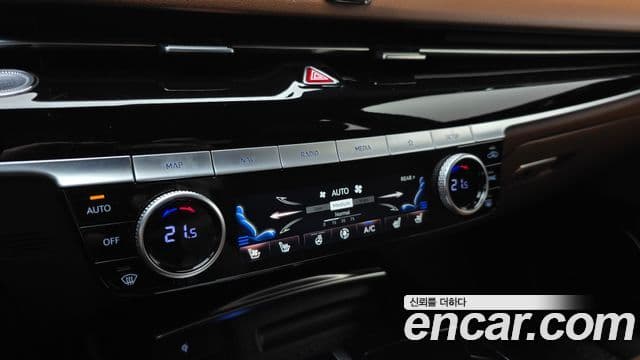 Genesis G80 2021 — Photo 17/30