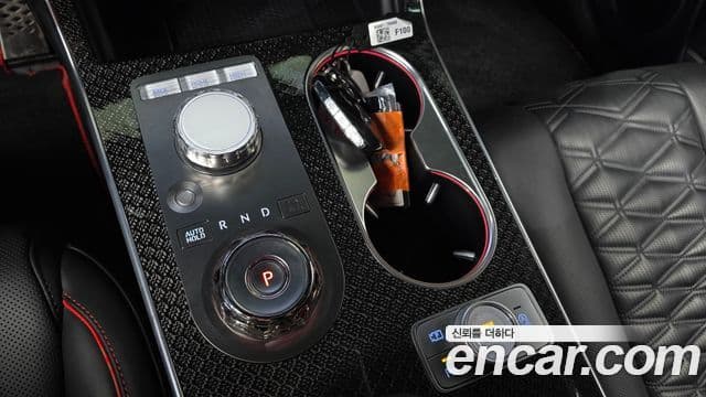 Genesis GV80 Coupe 2024 — Şəkil 18/32