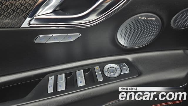 Genesis GV80 Coupe 2024 — Şəkil 8/32