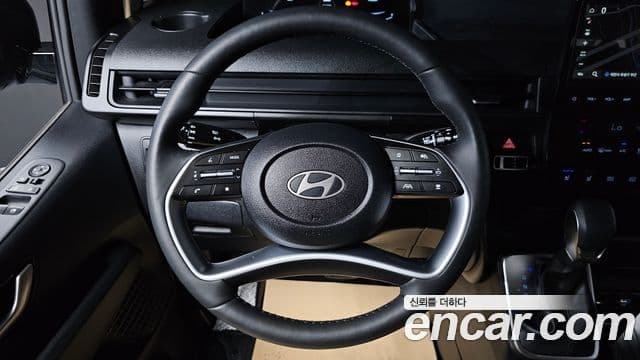Hyundai Staria 2025 — ფოტო 16/20