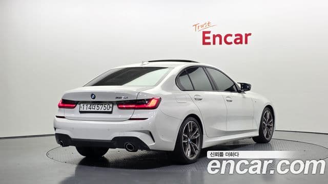 BMW 3 Series 2019 — Şəkil 2/20