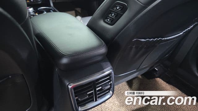 Kia K5 2024 — Şəkil 16/32