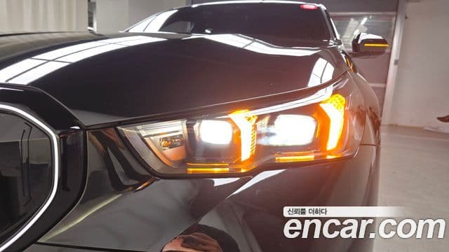 BMW 5 Series 2025 — Photo 11/30