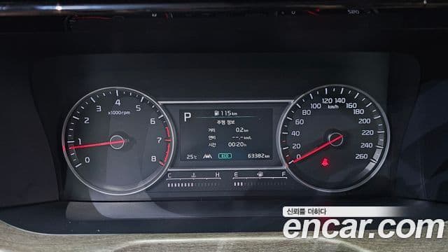 Kia Sorento 2021 — ფოტო 8/20