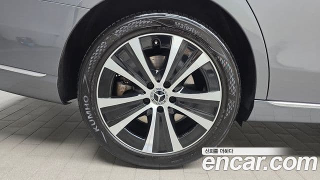 Mercedes-Benz E-Class 2019 — Şəkil 5/20