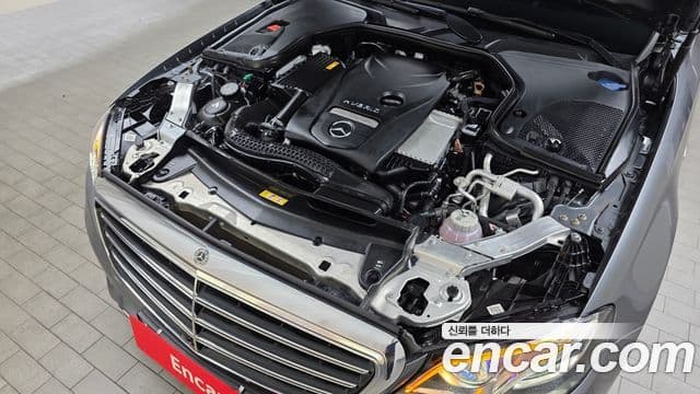Mercedes-Benz E-Class 2019 — Şəkil 6/20