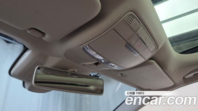 Mercedes-Benz E-Class 2019 — Şəkil 19/20