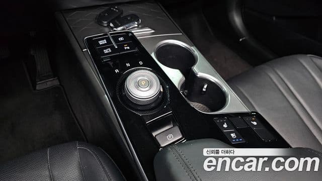 Kia K8 2023 — Şəkil 9/20