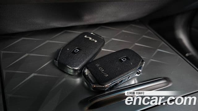 Kia K8 2023 — Şəkil 16/20