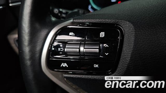 Kia K8 2023 — Şəkil 18/20