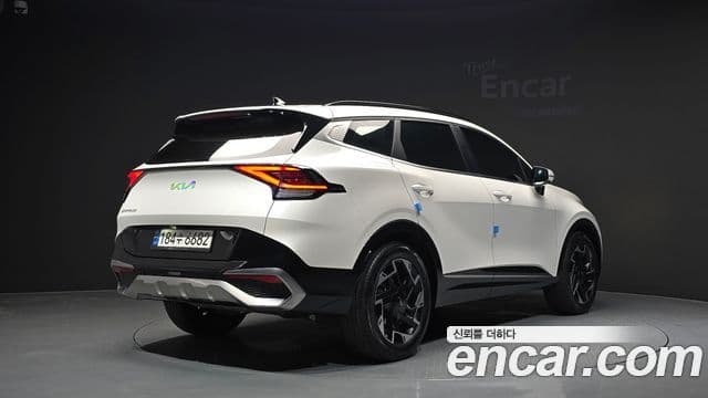 Kia Sportage 2022 — ფოტო 2/20