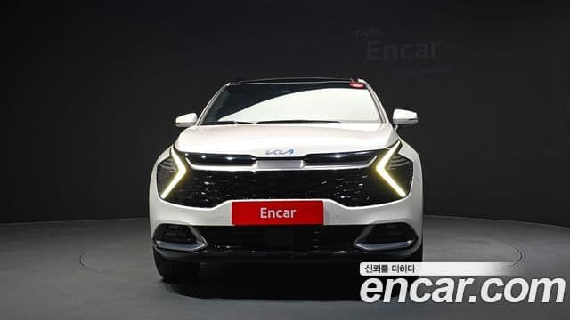 Kia Sportage 2022 — ფოტო 3/20