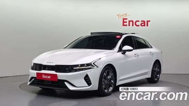 Kia K5 2023 — Şəkil 1/20