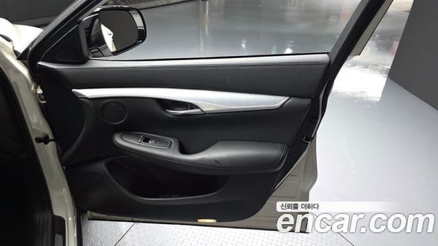 Infiniti QX50 2019 — Şəkil 11/30