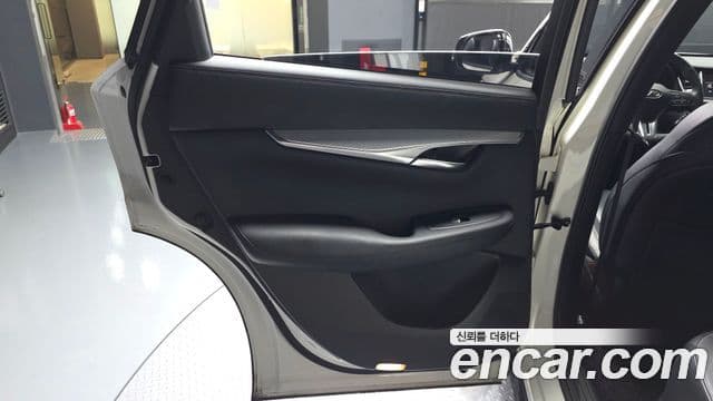 Infiniti QX50 2019 — Şəkil 14/30