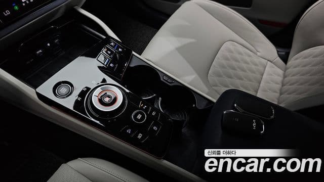 Kia Sportage 2024 — ფოტო 9/20