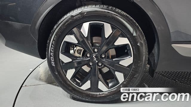 Kia Sportage 2024 — ფოტო 15/35
