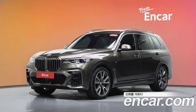 BMW X7 2022 — ფოტო 1/20