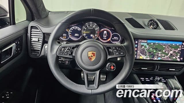 Porsche Cayenne 2022 — Şəkil 13/20