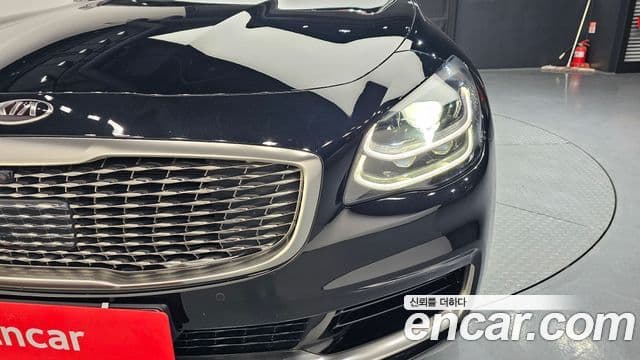 Kia The K9 2019 — Photo 10/33