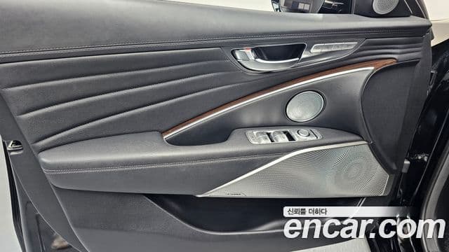 Kia The K9 2019 — Photo 13/33