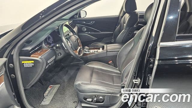Kia The K9 2019 — Photo 28/33