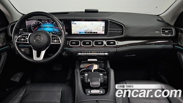 Mercedes-Benz GLE-Class 2023 — ფოტო 7/20
