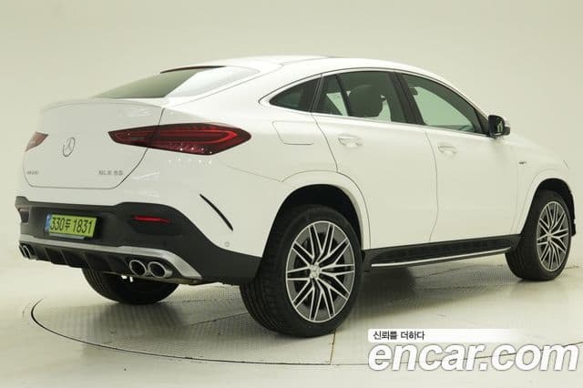 Mercedes-Benz GLE-Class 2025 — Photo 1/20