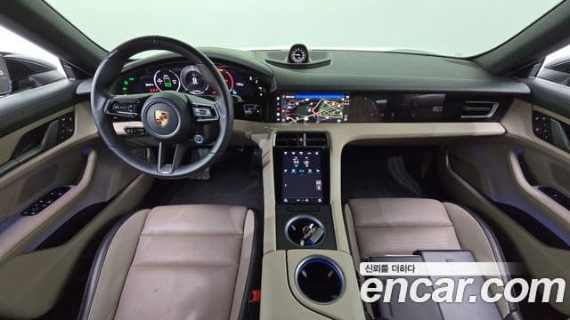 Porsche Taycan 2024 — Photo 5/36