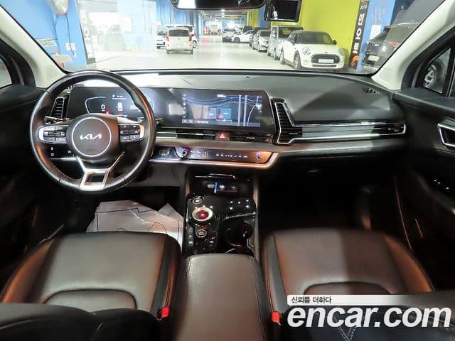 Kia Sportage 2023 — ფოტო 9/20