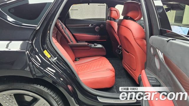 Genesis Electrified G80 2024 — Şəkil 11/20