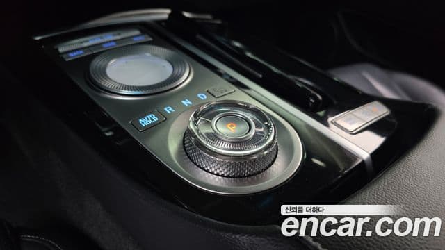 Genesis Electrified G80 2021 — ფოტო 7/20