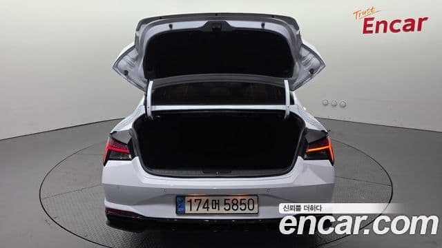 Hyundai Avante 2023 — Şəkil 19/20