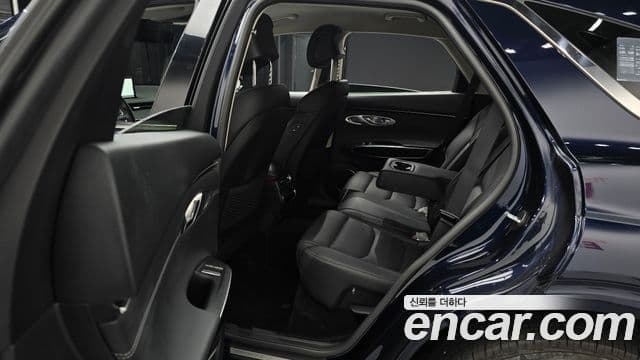Genesis GV70 2024 — ფოტო 12/20