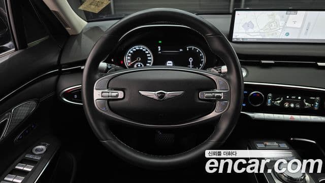 Genesis GV70 2024 — ფოტო 13/20