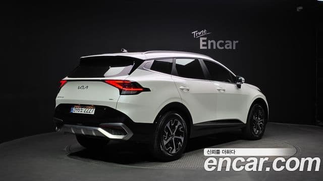 Kia Sportage 2024 — ფოტო 2/20