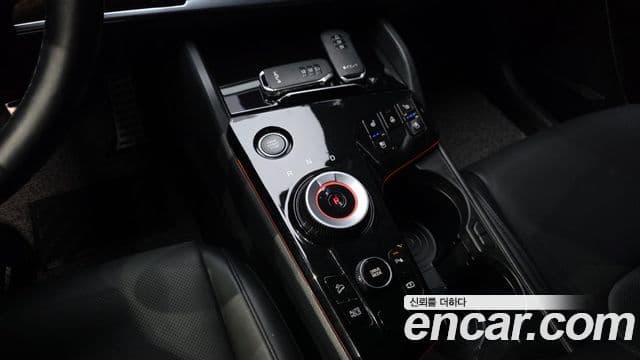 Kia Sportage 2024 — ფოტო 9/20