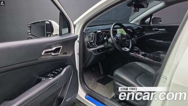 Kia Sportage 2024 — ფოტო 10/20