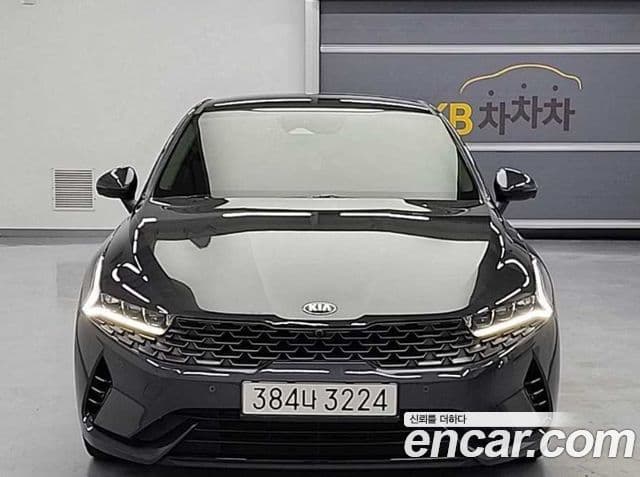 Kia K5 2021 — Şəkil 1/18